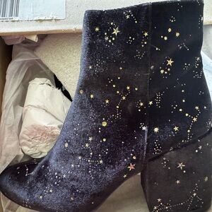 Urban Outfitters Black and Gold Ankle Boots